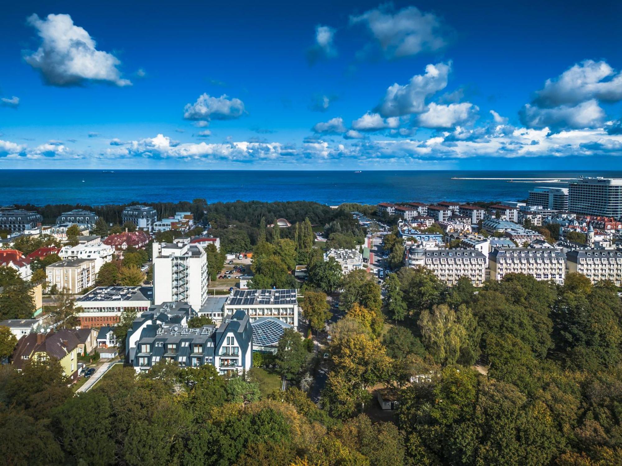 Henryk Hotell Świnoujście Exteriör bild